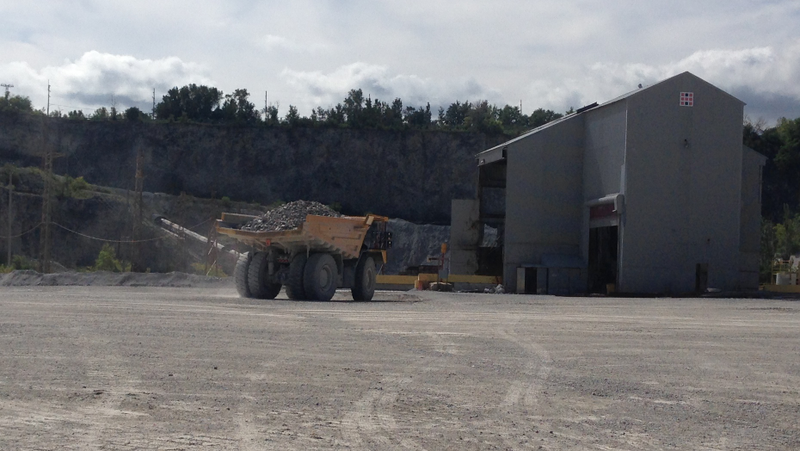 Illustration for article titled Rock Quarries Are Full Of Awesome Machinery